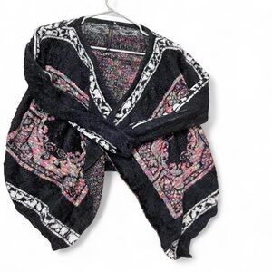 Renee C. Black and Pink Patterned Cape